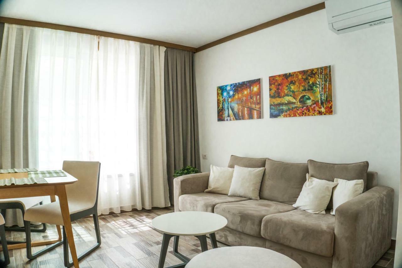 Venere Tirana Suite Deluxe Екстер'єр фото