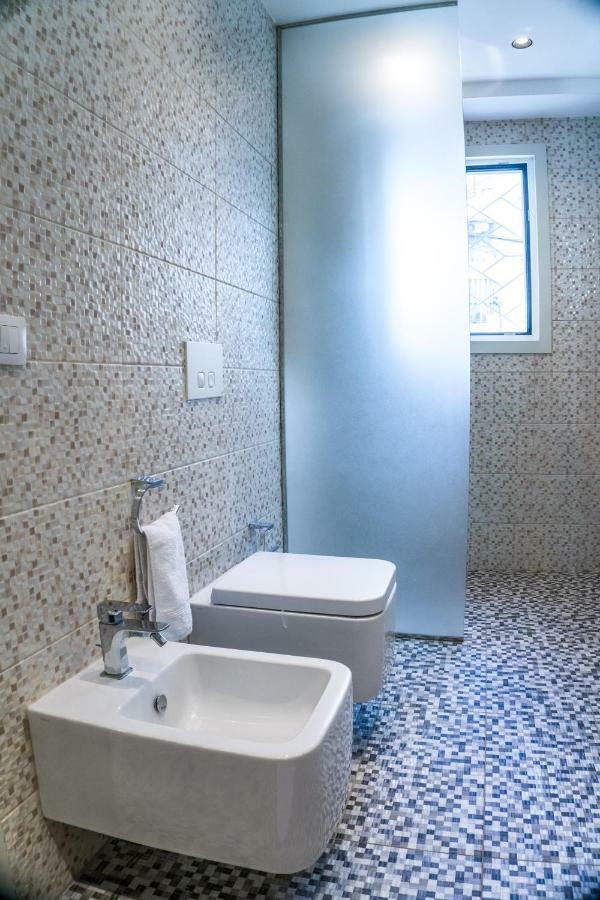 Venere Tirana Suite Deluxe Екстер'єр фото